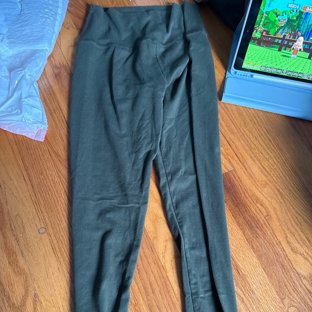aerie Olive Green High-Waist Leggings